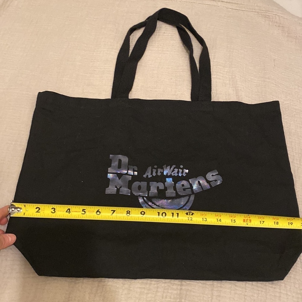 LEYO NEW YORK & BLACK DR. MARTENS & FARMER GREEN BAG . Set 3 Reusable bags - Picture 10 of 12
